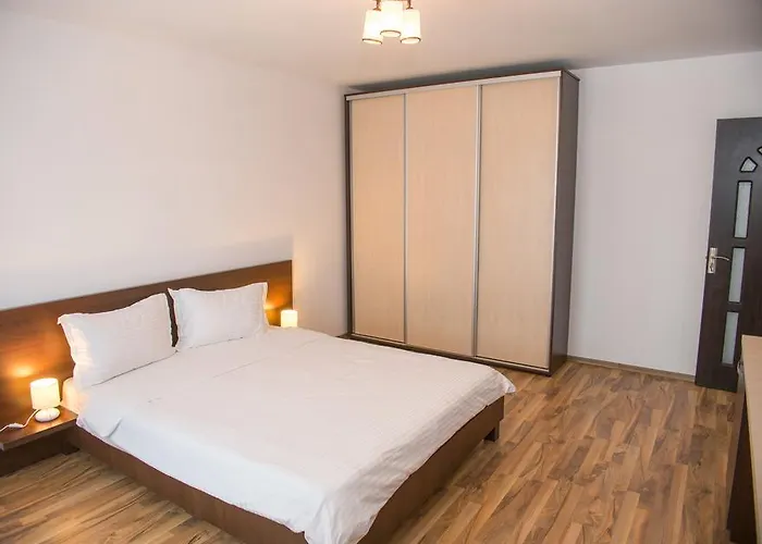 וילה Tasaul Năvodari