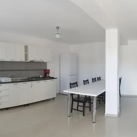 Vila Tasaul *